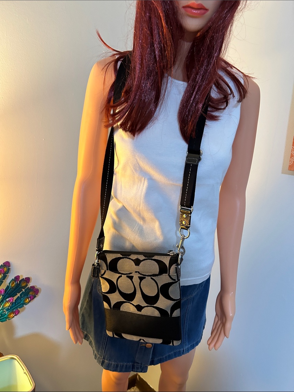 Coach Black Signature Crossbody purse - Picture 2 of 7